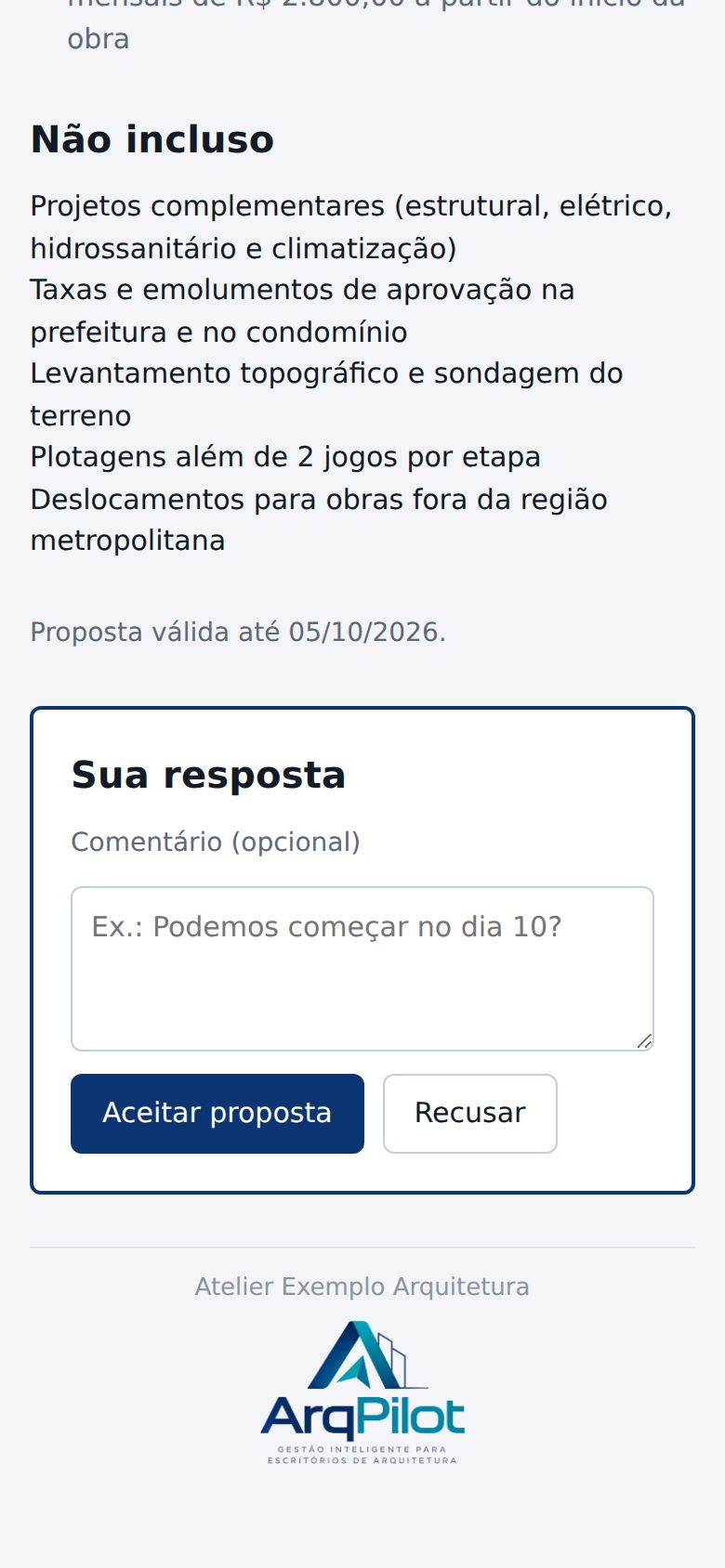Proposta aberta no celular do cliente, com os botões Aceitar proposta e Recusar